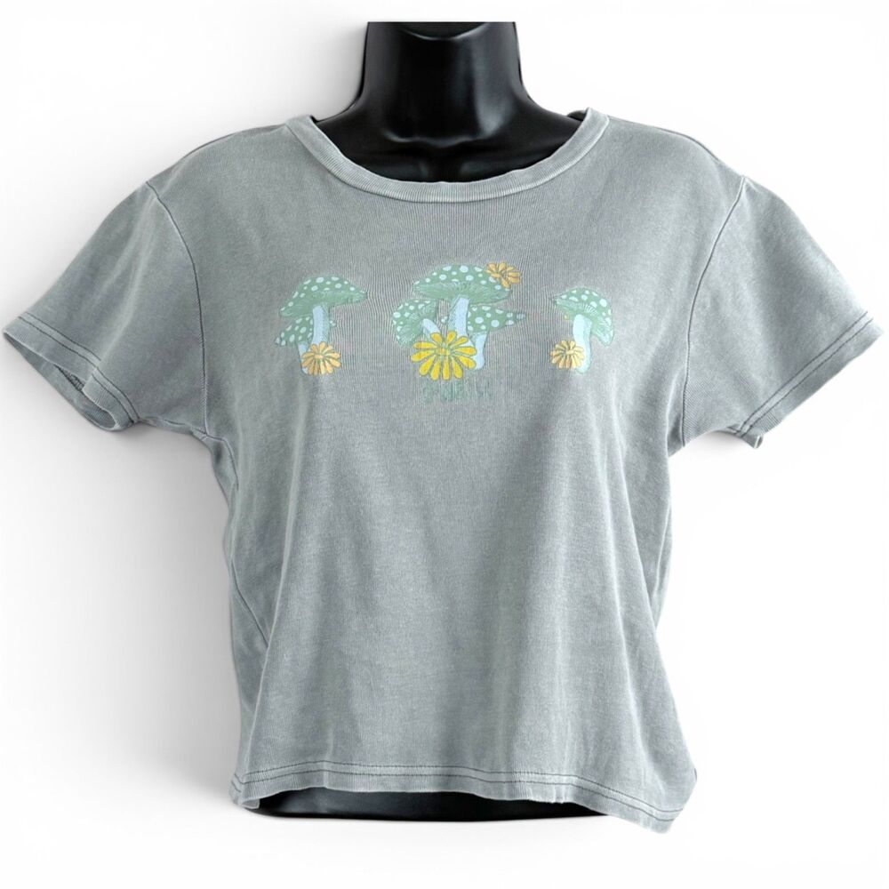 o'neill magic shrooms 70s retro goblincore indie earthy gray women's t-shirt s